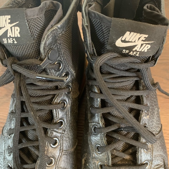 Nike Air High Tops - Picture 6 of 8